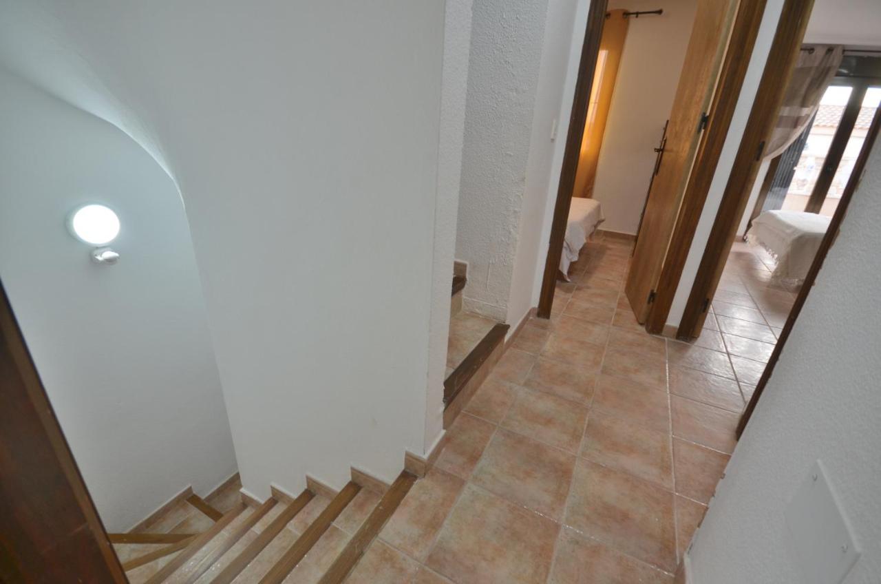 Holiday home Agradable Adosado Con Piscina, Duchas Hidromasaje